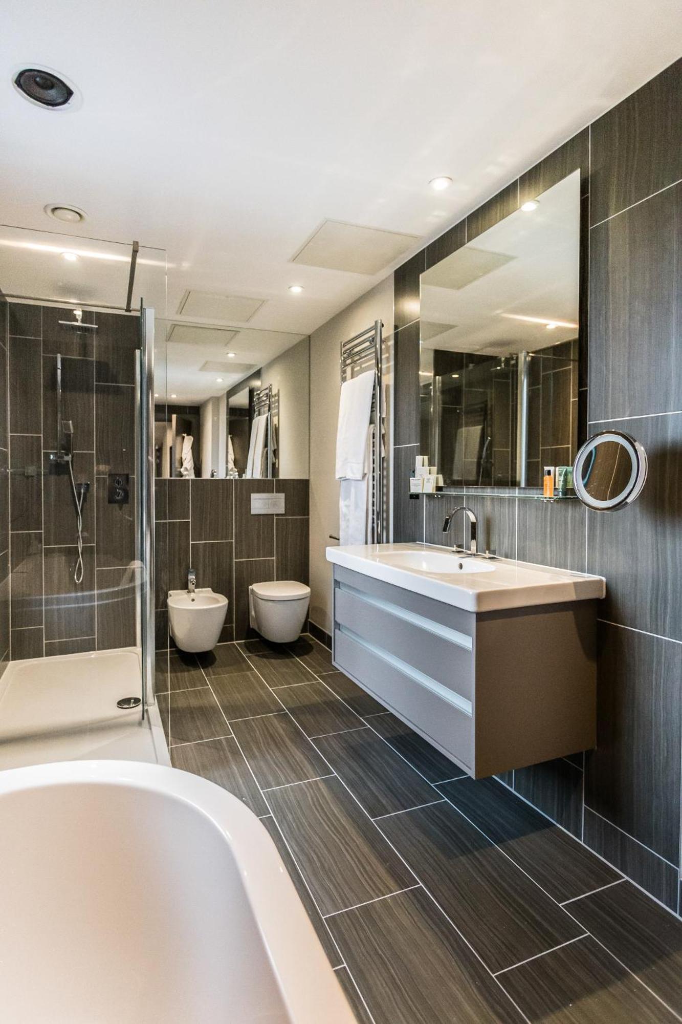 Shoreditch Suite