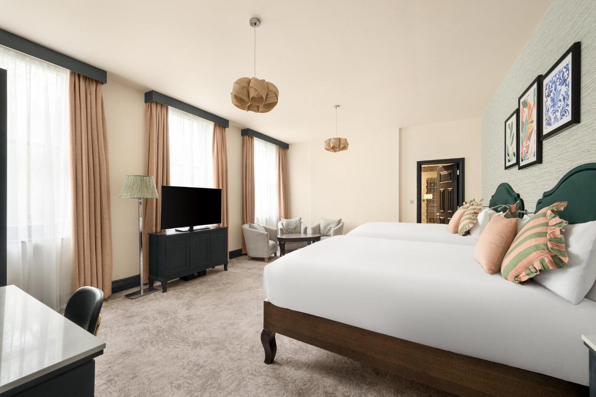 Premium Queen Room Two Queen Beds