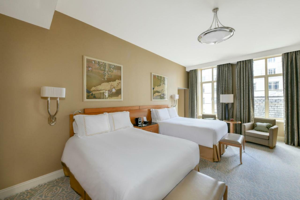 Chambre Double de Luxe avec Deux Lits Doubles