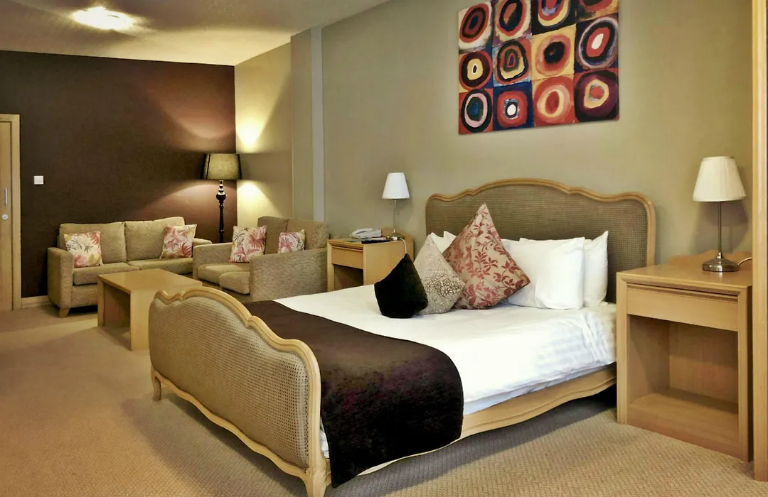 Antoinette Hotel Wimbledon-1